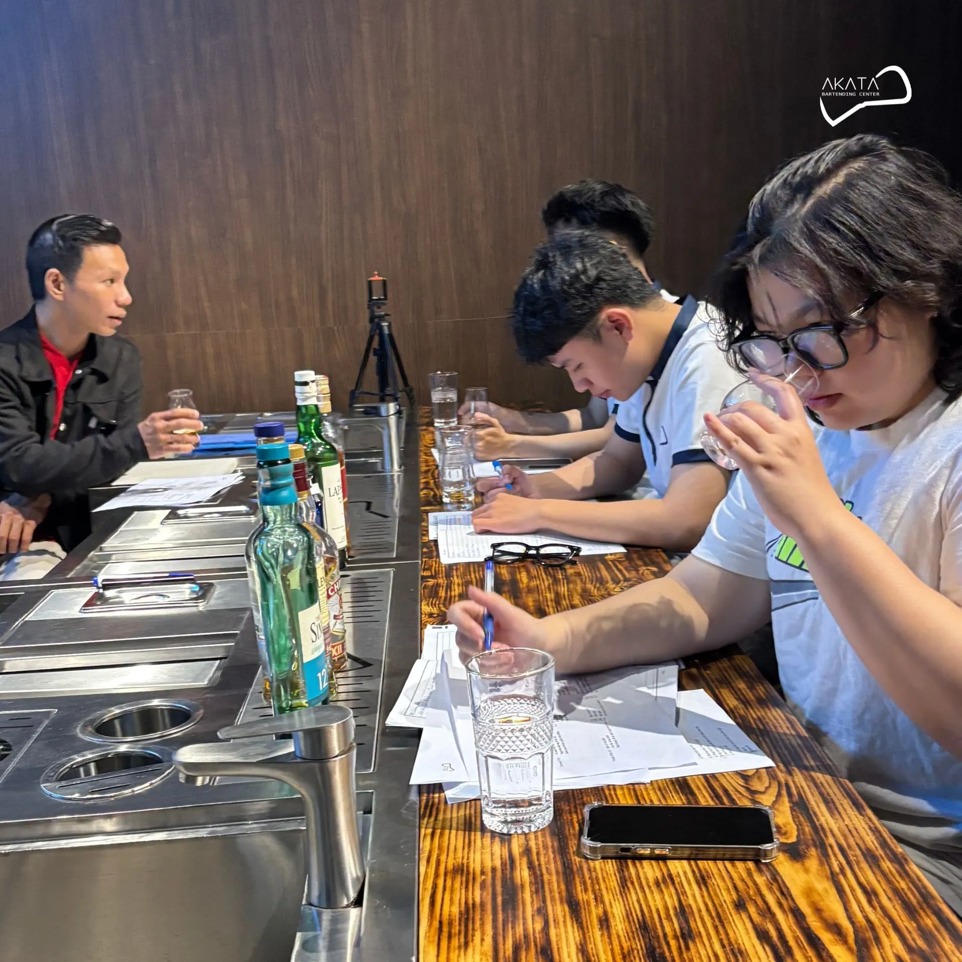Buổi học lý thuyết tại quầy